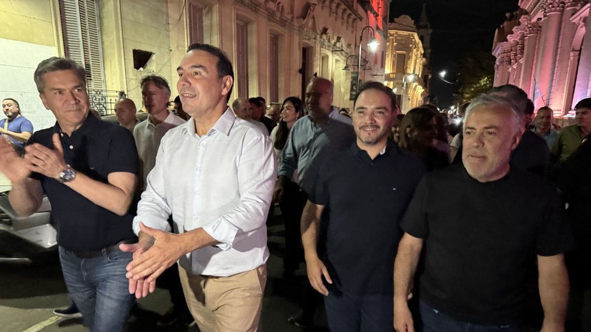 El Gobierno no acusa recibo y minimiza la estrepitosa derrota de La Libertad Avanza en Corrientes