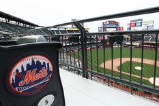 tras ser denunciado por acoso sexual, los mets despiden a jared porter