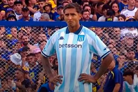 Agustín Almendra no fue bien recibido por los hinchas ded Boca en la Bombonera. Agustín Almendra no fue bien recibido por los hinchas ded Boca en la Bombonera.