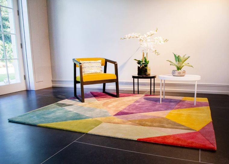 Foto: Sonya Winner - https://sonyawinner.com/blog/vegan-rugs-a-guide-to-buying-eco-friendly-ethically-sourced-rugs/?v=5b61a1b298a0