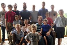 ¡maravilloso!: tienen 14 hijos varones y al fin llego la ansiada nina