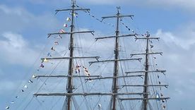 La Fragata Libertad inició un nuevo viaje de instrucción. La Fragata Libertad inició un nuevo viaje de instrucción.