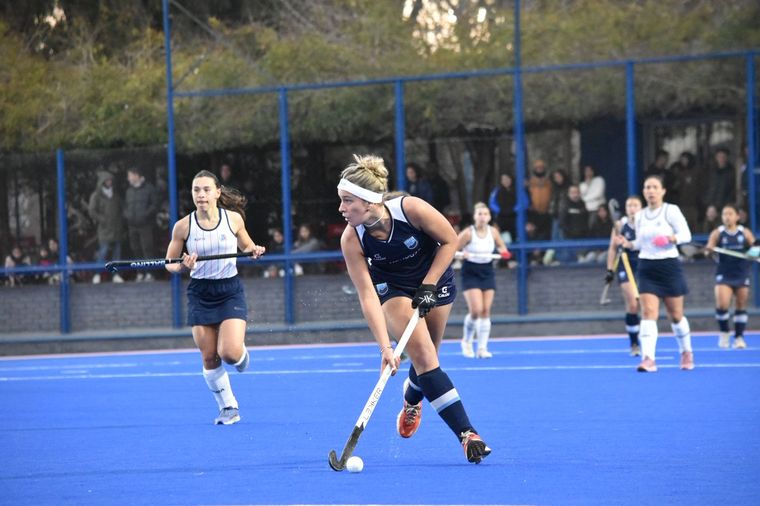 Franco Médici definió la lista de Mendoza en damas. Franco Médici definió la lista de Mendoza en damas.