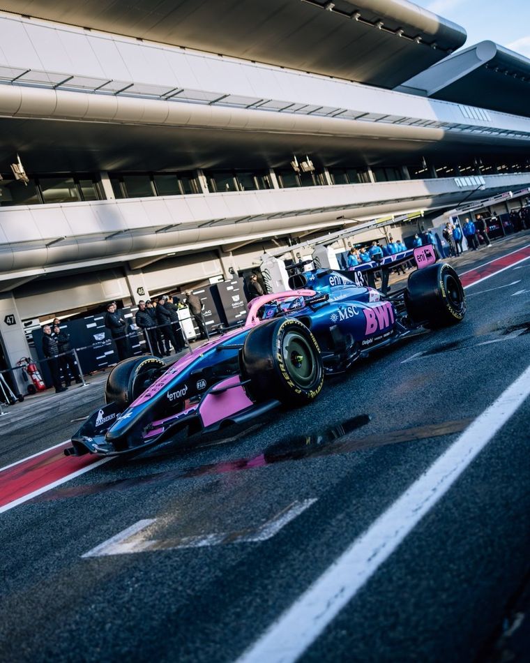 La implementación de los motores Mercedes genera gran expectativa en Alpine. 
