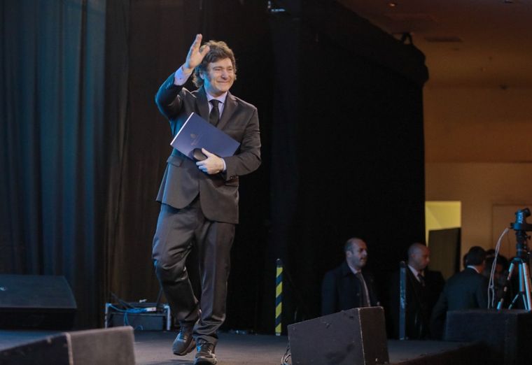 El nuevo libro del presidente Foto: Archivo MDZ