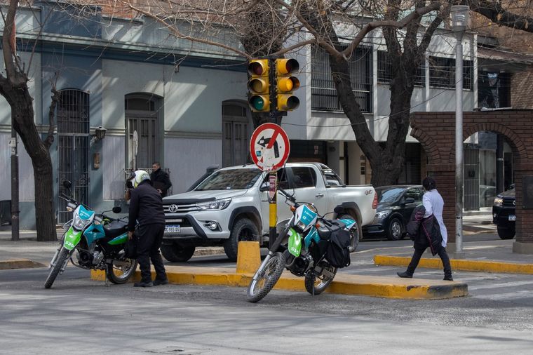 TikTok La turista criticó la forma de conducir de los argentinos ante la falta de semáforo Foto: Santiago Tagua/MDZ