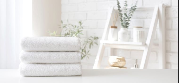 Deja a tus toallas y sábanas blancas como nuevas Foto: Shutterstock