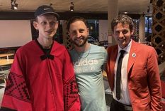 vitalikmania: furor por la visita del joven creador de la moneda ethereum