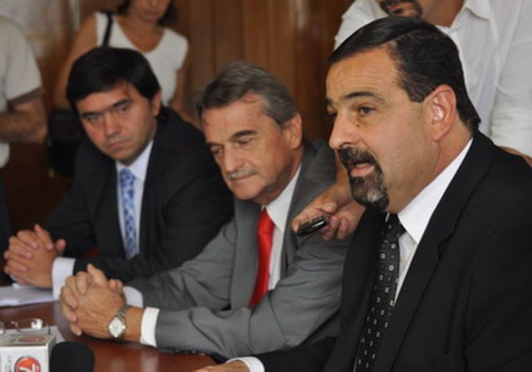 Parte del Gabinete dio detalles de la ayuda que se enviará al vecino país. Foto: Pachy Reynoso / MDZ