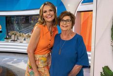 una nota de rescate dice que la madre de la presentadora savannah guthrie murio en cautiverio