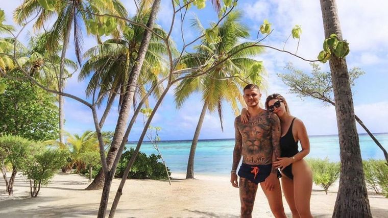 Icardi usa el método de los rollitos para que entre todo en la valija