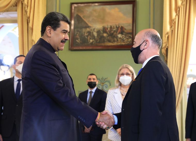 Nicolás Maduro y Oscar Laborde Foto: Twitter @NicolásMaduro