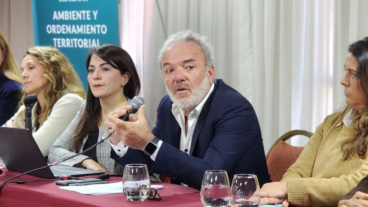 Desbordes cloacales en Los Corralitos: Humberto Mingorance aseguró que no hay 