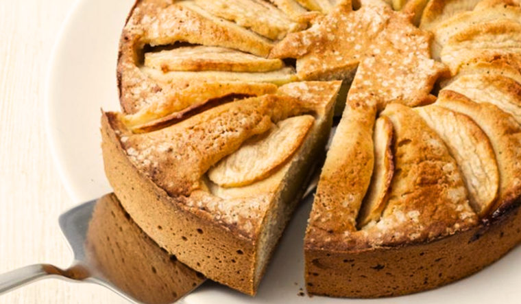 Admira esta deliciosa tarta de manzanas ¡la perdición!