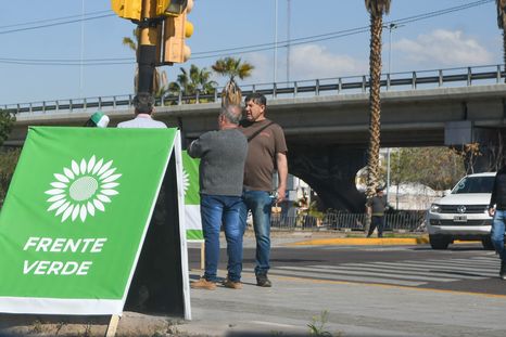 Elecciones: el Frente Verde se presenta para los comicios en 6 departamentos. Elecciones: el Frente Verde se presenta para los comicios en 6 departamentos.