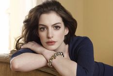 Netflix Anne Hathaway protagoniza Su último deseo Foto: Archivo