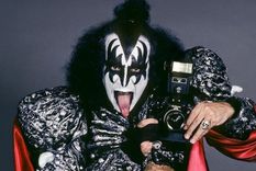 La leyenda del rock chocó con su auto en una famosa ruta en Malibú. Foto: Instagram @genesimmons La leyenda del rock chocó con su auto en una famosa ruta en Malibú. Foto: Instagram @genesimmons