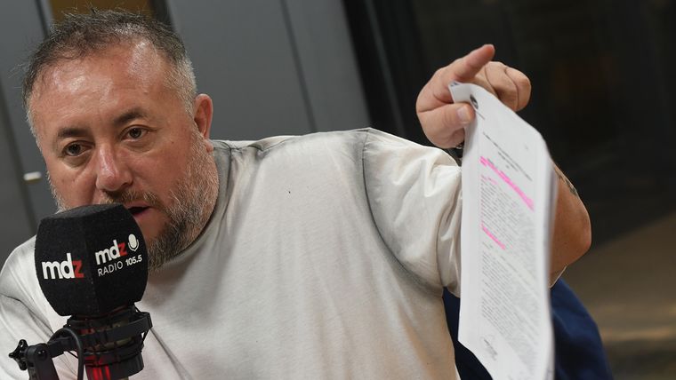 Roberto Macho, el secretario general de ATE. Por ahora no habrá aumento salarial por decreto. Roberto Macho, el secretario general de ATE. Por ahora no habrá aumento salarial por decreto.