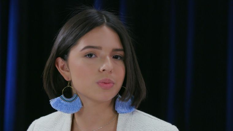 Ángela Aguilar tiene apenas 17 años. Es la hija menor del reconocido Pepe Aguilar. Foto: Entertainment Tonight