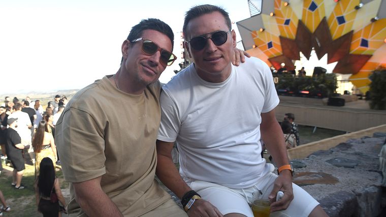 Agus Vila se encontró con Leandro Delgado. Agus Vila se encontró con Leandro Delgado.