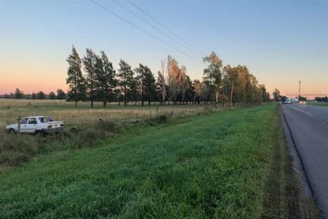 Un hombre de 45 años atropelló y mató a un joven que circulaba en bicicleta por la ruta 2 Foto: NA