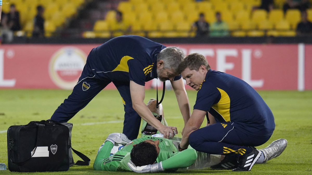 Una ráfaga de minutos fatales para Boca en Guayaquil: de la lesión de Brey a la expulsión de Ascacíbar