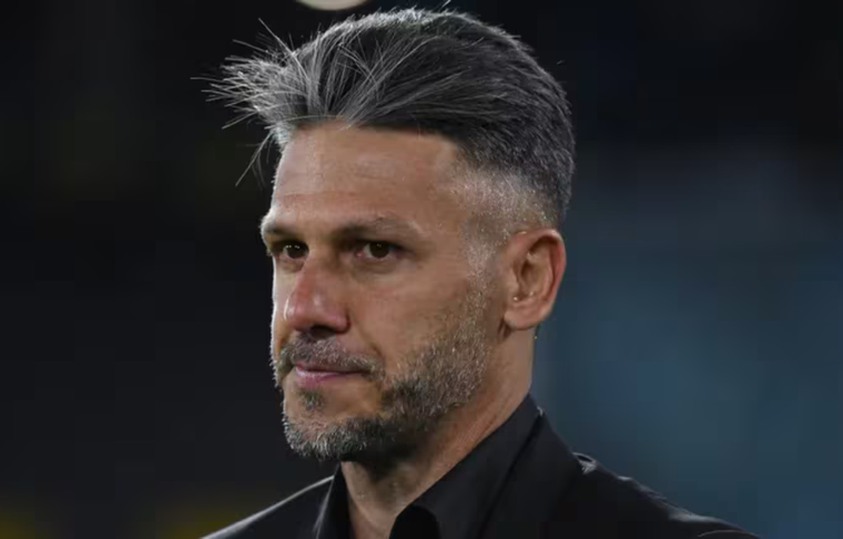 Demichelis contrariado. Otra vez recibió insultos en River. Foto: Fotobaires