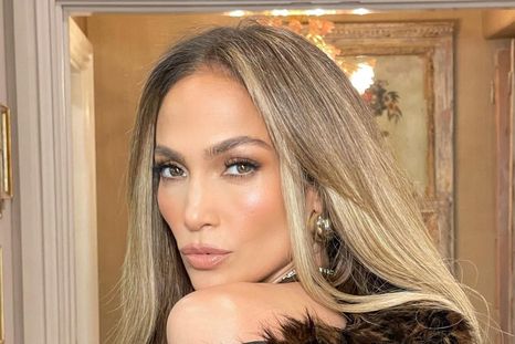 Jennifer Lopez se luce en Instagram. Foto: Instagram/  @jlo