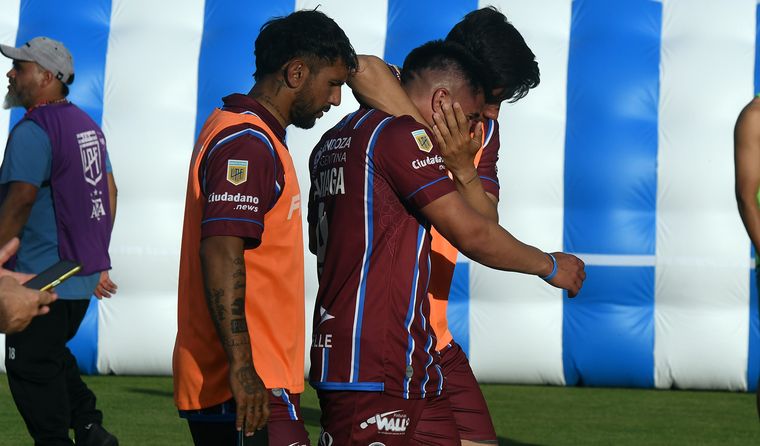 Los jugadores del Tomba se fueron entre lágrimas.&nbsp;