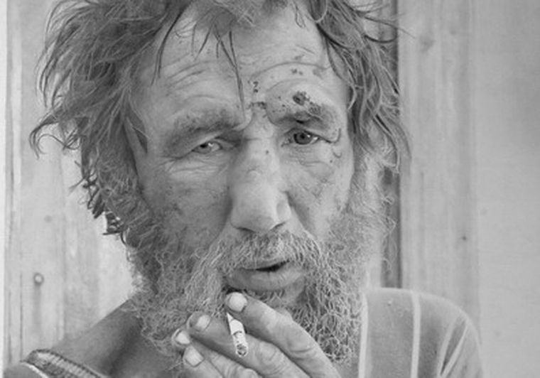 ¿Foto o lápiz? Foto: Publicada por malgusto.com / Paul Cadden
