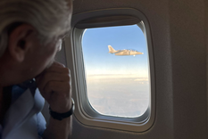 alberto fernandez ya esta en ushuaia: el particular detalle del viaje