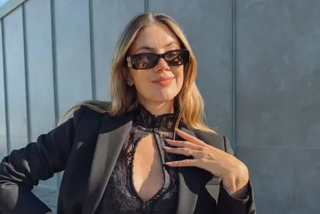 Mirá el look de Stephanie Demner. Mirá el look de Stephanie Demner.
