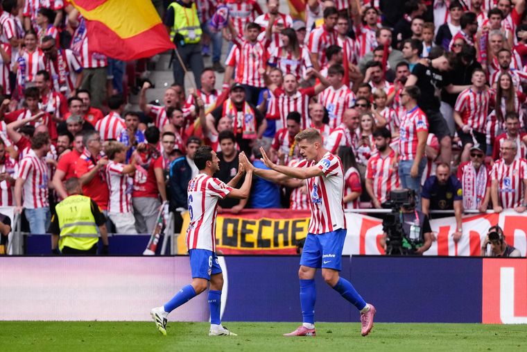 El Atlético de Madrid sacó chapa y goleó al Real Madrid por 5-2. Foto: EFE El Atlético de Madrid sacó chapa y goleó al Real Madrid por 5-2. Foto: EFE