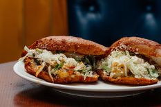 Pambazo con chorizo Una receta simple y deliciosa en minutos Foto: Shutterstock