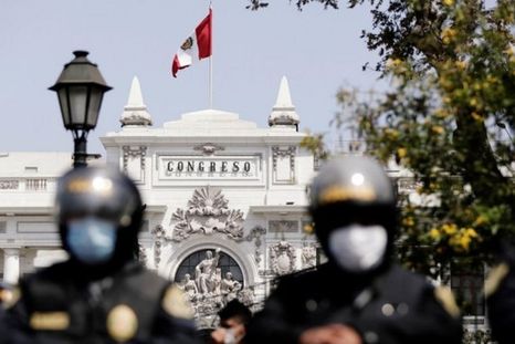 El Congreso tiene en sus manos la designación del presidente interino.