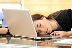 No, no estoy borracha, tengo narcolepsia extrema