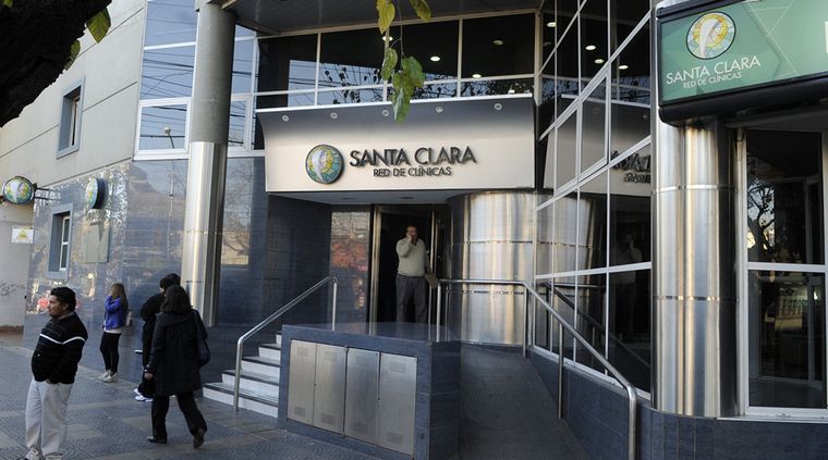 La mujer que murió era jefa de enfermería en la clínica Santa Clara. Foto: ALF PONCE MERCADO / MDZ