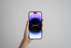 El iPhone 14 vuelve a destacarse en Mercado Libre por una publicación con descuento y cuotas. El iPhone 14 vuelve a destacarse en Mercado Libre por una publicación con descuento y cuotas.