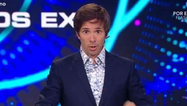 El comunicador le pidió ayuda a sus seguidores para dar con la identidad del agresor.