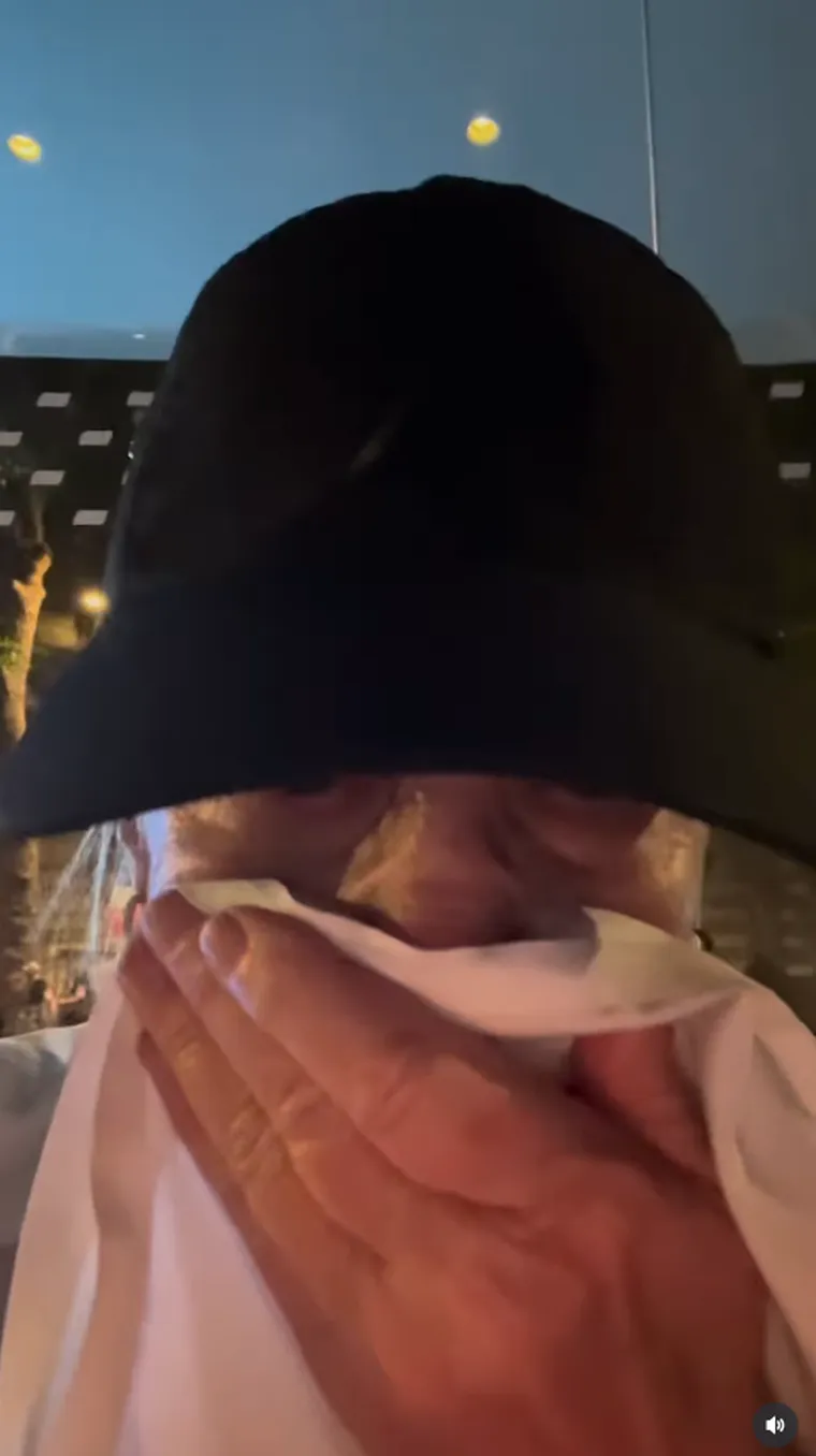 Marcela Tinayre en los disturbios de París. Marcela Tinayre en los disturbios de París.