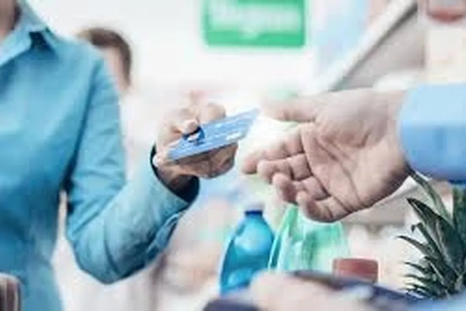 Aumenta la mora en el pago de tarjetas de crédito