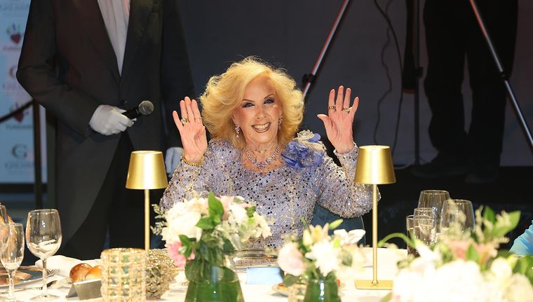 Cora de Barbieri informó en A la tarde que Cora de Barbieri informó en A la tarde que