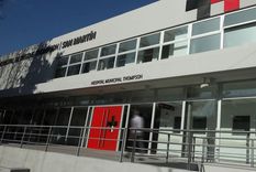 La beba hallada en un cesto de basura se encontraba clínicamente estable, por lo que fue ingresada al área de Terapia Intensiva de Neonatología para un control más exhaustivo. La beba hallada en un cesto de basura se encontraba clínicamente estable, por lo que fue ingresada al área de Terapia Intensiva de Neonatología para un control más exhaustivo.