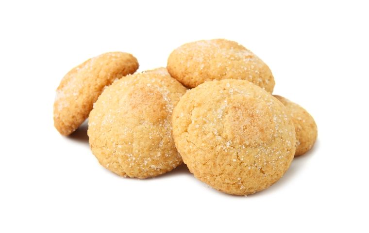 La receta de galletas de azúcar existe desde el siglo XVIII y fue popularizada por los colonos europeos en América. La receta de galletas de azúcar existe desde el siglo XVIII y fue popularizada por los colonos europeos en América.