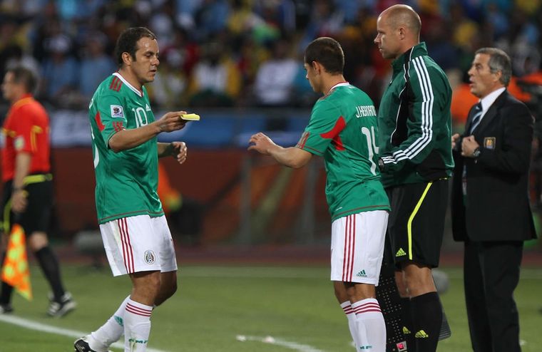 Cuauhtémoc fue sincero al hablar de Chicharito. Foto: Medio Tiempo