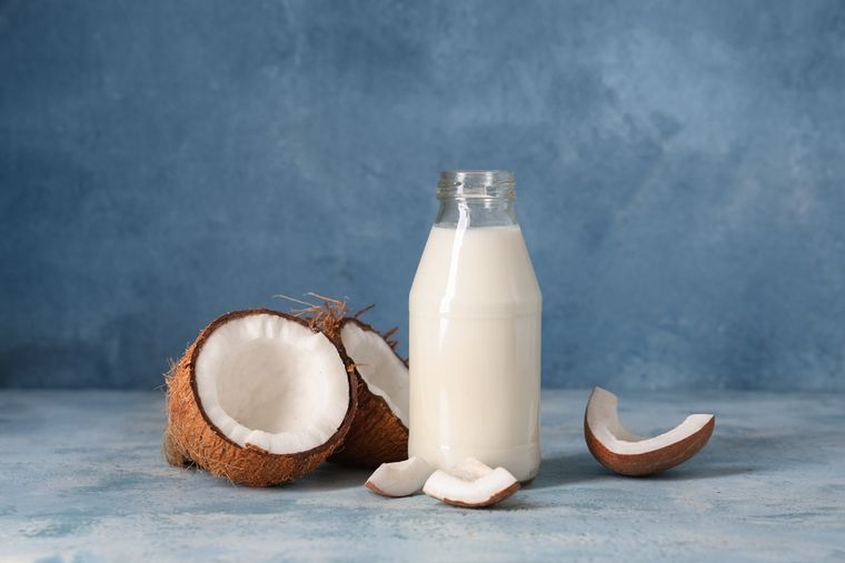 Es un ingrediente tradicional en las recetas de la cocina tailandesa, india, filipina y caribeña, especialmente en currys y sopas. Es un ingrediente tradicional en las recetas de la cocina tailandesa, india, filipina y caribeña, especialmente en currys y sopas.