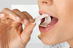 El chicle sabor a tomillo podría convertirse en la nueva prueba de la gripe.