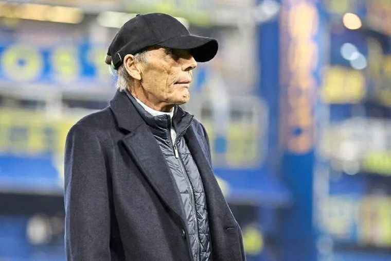 Boca Juniors confirmó la internación domiciliaria de Miguel Ángel Russo y habló de pronóstico reservado.&nbsp;