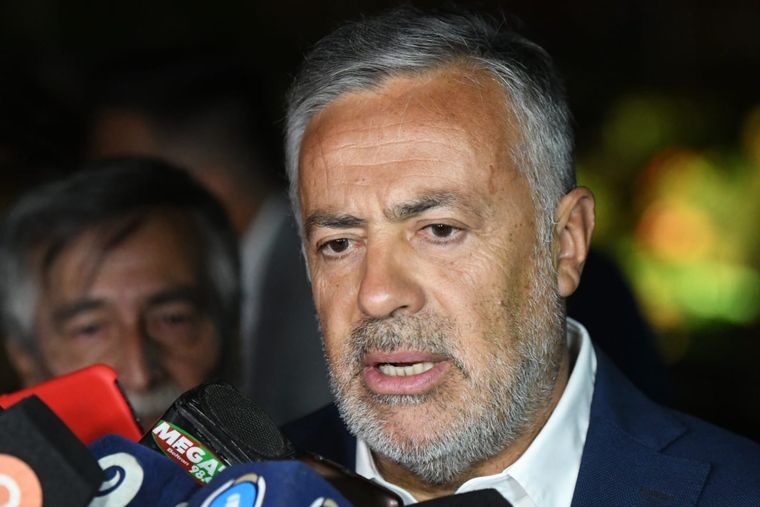 El gobernador de Mendoza es involucrado en el piquetazo nacional Foto: Rodrigo DAngelo / MDZ