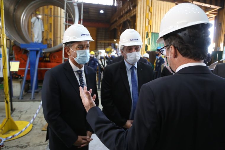 Suarez, en IMPSA. Foto: Prensa Gobernación